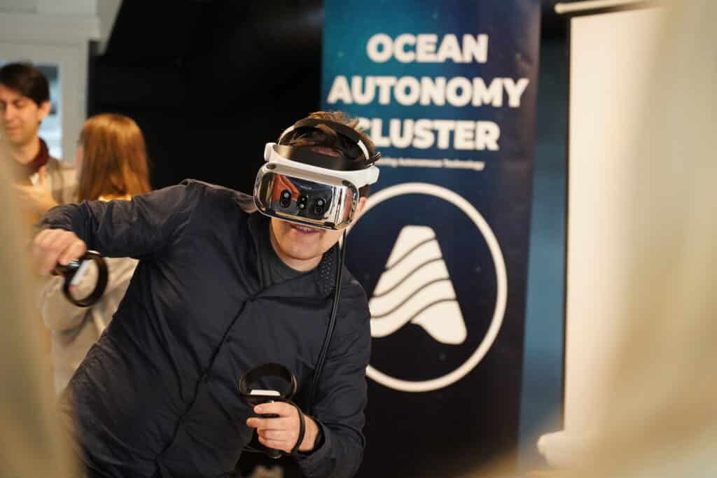 Demonstrasjon av neste generasjon VR-headset. Foto: Lars Bugge Aarset/FI - Fremtidens Industri