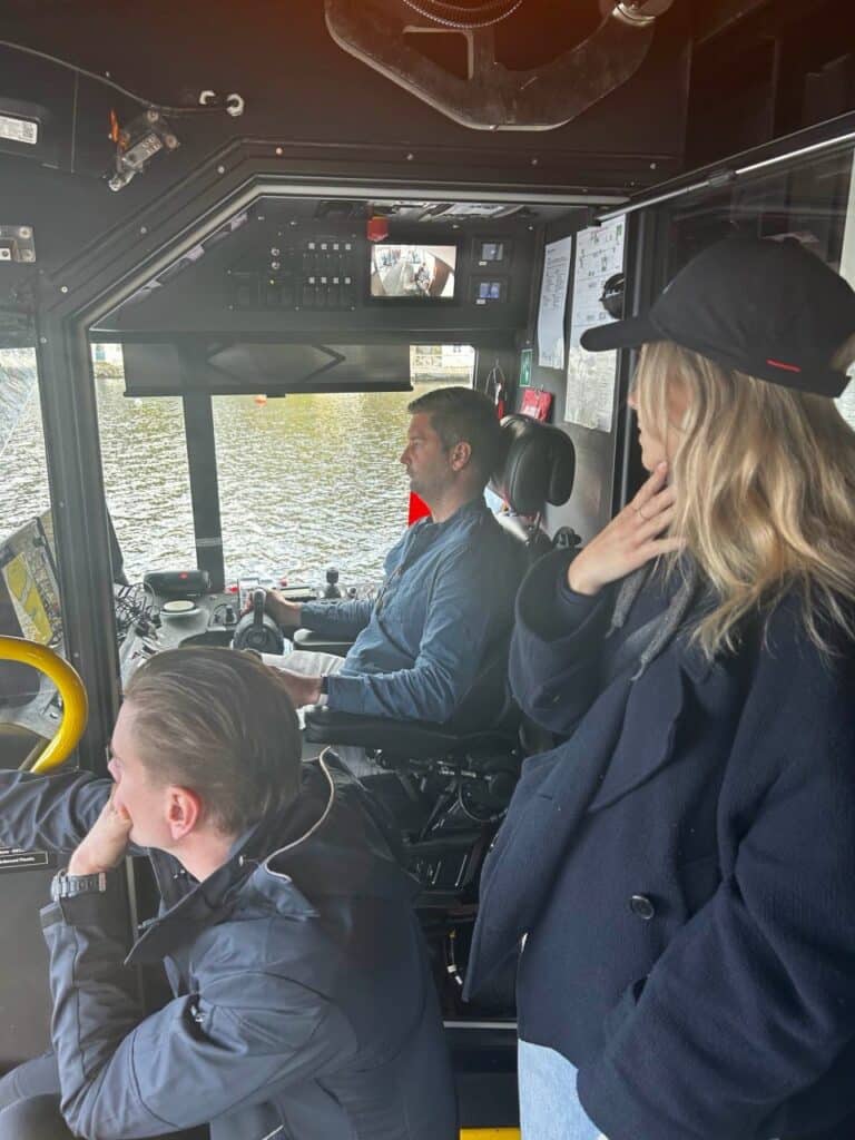 Datainnsamling under testseiling i Stockholm. Foto Ane Solbakken-Melleby